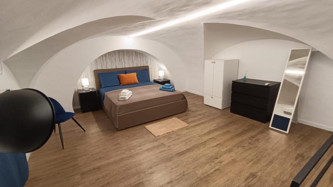 Maison Ventimiglia 83 Catane Extérieur photo